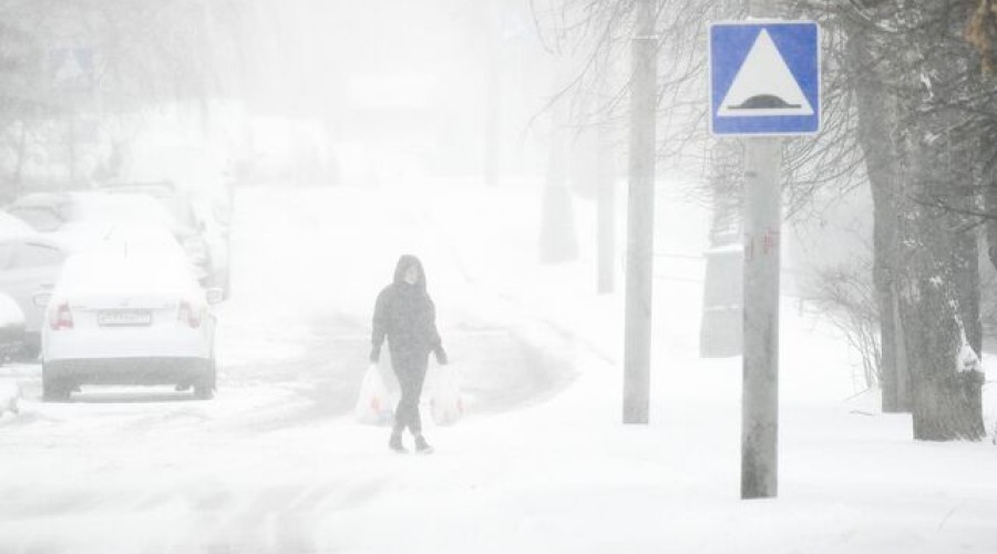 Москвичам рекомендовали пересесть на городской транспорт из-за непогоды