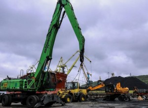 Благодаря оснащенности и гибкости универсальных производственных мощностей ММТП перевалка грузов производится без сбоев