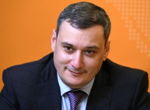 Хинштейн подал документы в избирком на выборы губернатора Курской области