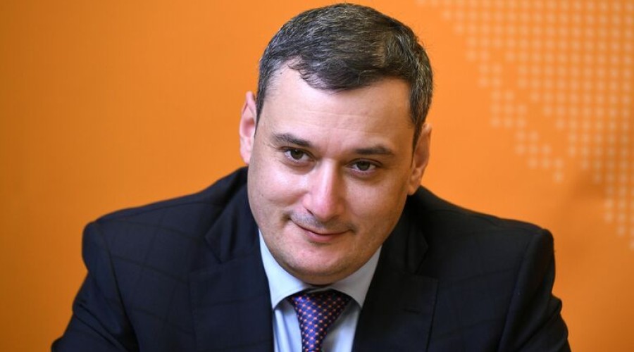 Хинштейн подал документы в избирком на выборы губернатора Курской области
