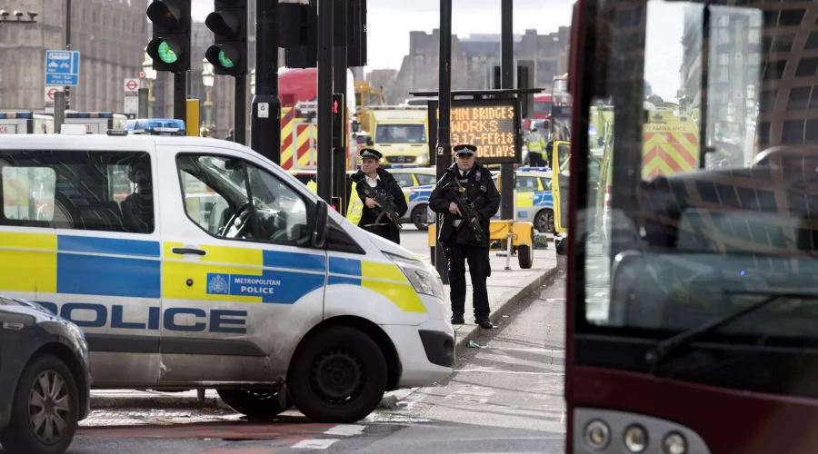 В Британии госпитализировали объявившего голодовку Камрана Ахмеда