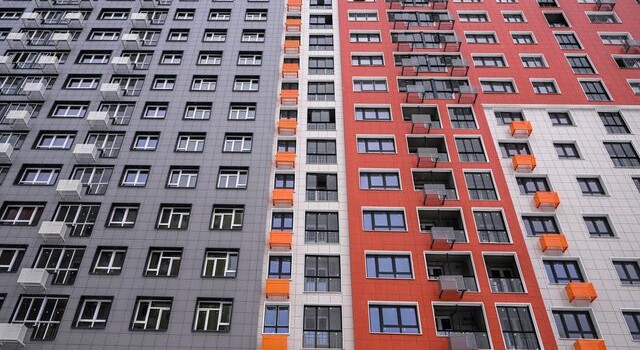 В России поставлен новый рекорд нераспроданных квартир в новостройках